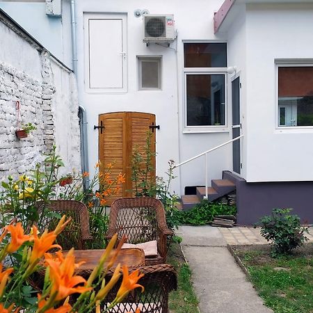 Oaza Centar Apartman Újvidék Kültér fotó