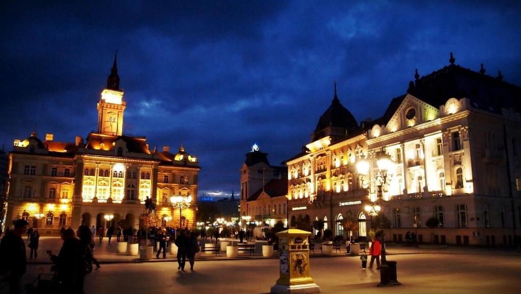 Oaza Centar Apartman Újvidék Kültér fotó
